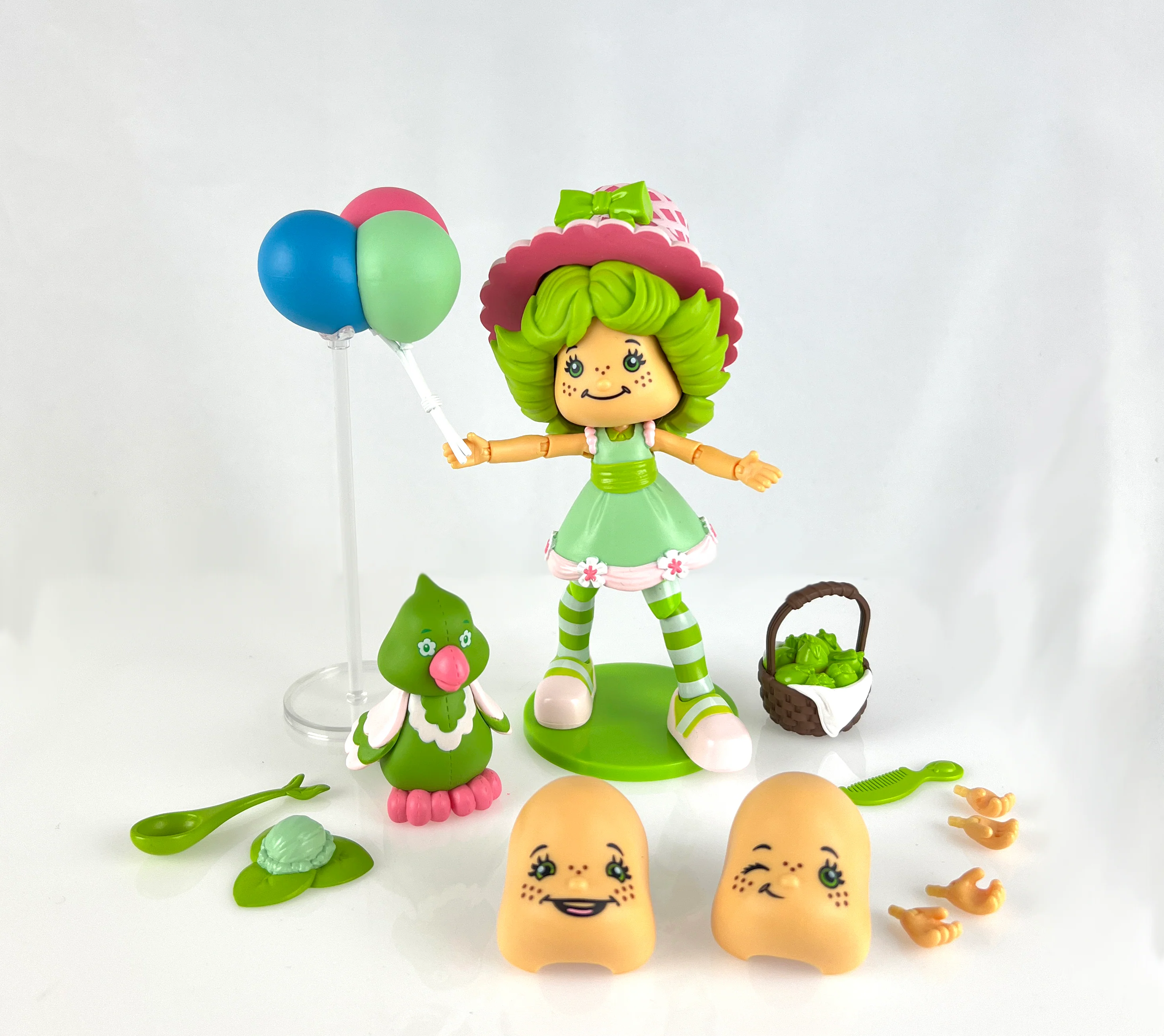 Strawberry Shortcake Deluxe Action Figure: Lime Chiffon Action Figure - Image 9